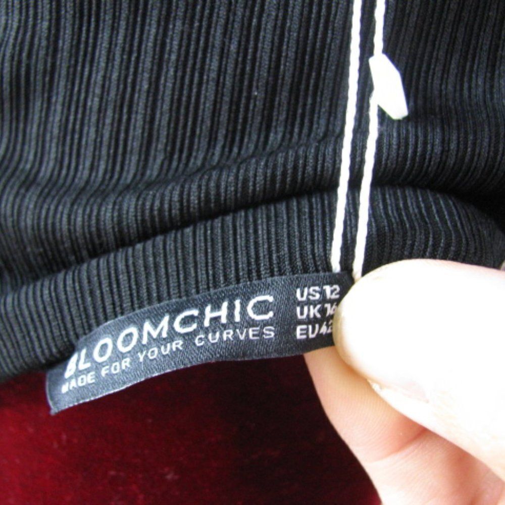 NWT BloomChic mock neck black top 12 / L - Picture 7 of 8